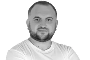 Павло Романюк